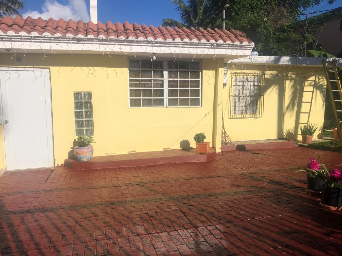 Gavidias Guest House San Lorenzo Extérieur photo